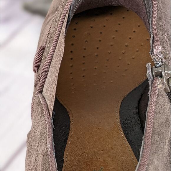 Clarks Tamryn Maize Boots Booties - Picture 8 of 9